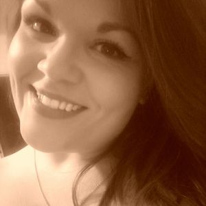 Meet your Posher, Lynzzie